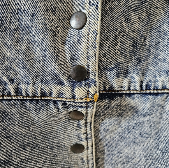 Vintage 80's Glam Rock style Acid Wash Jean Jacket Size M - Picture 4 of 6